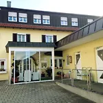 Hotel & Restaurant In Der Breite Albstadt
