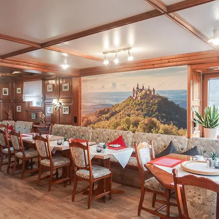 Garni In Der Breite Отель Альбштадт