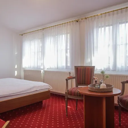 Hotel Garni In Der Breite 3*