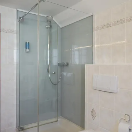 Hotel Garni In Der Breite 3*